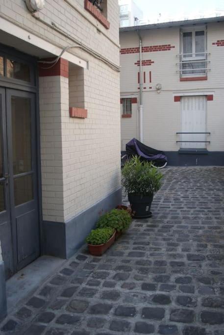 Joli Appart A 10 Minutes De Paris En Metro - Parking Offert Saint-Ouen  ภายนอก รูปภาพ